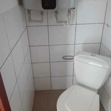 Quarto em Acomodações Particulares Alex *